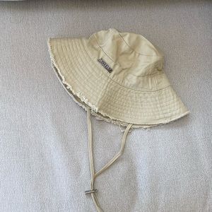 Jacquemus Bucket Hat